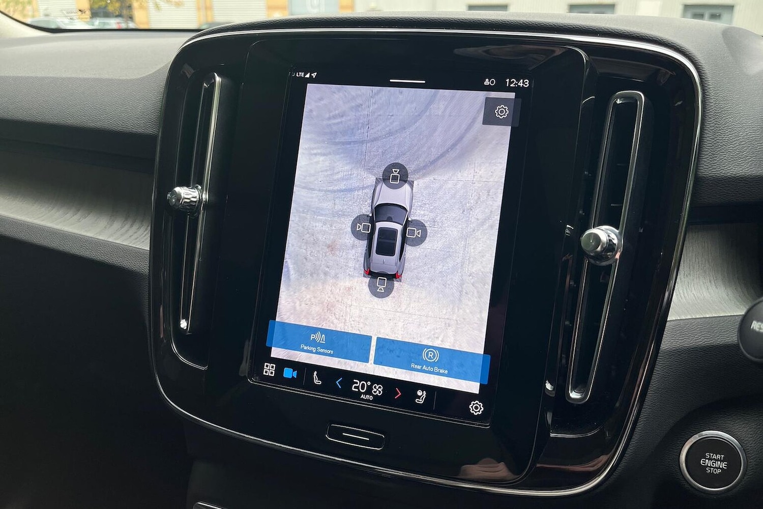 Used Volvo XC40 2024 for sale - 76707525: Photo 23