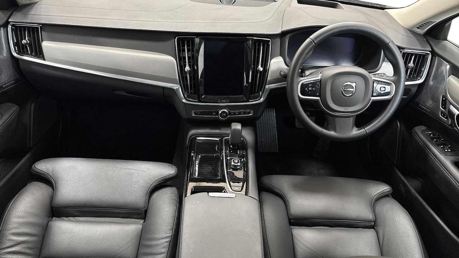 Used Volvo V90 2024 for sale - 76402407: Photo 8