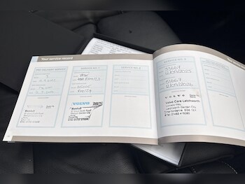 Used Volvo XC40 2022 for sale - 76911224: Photo