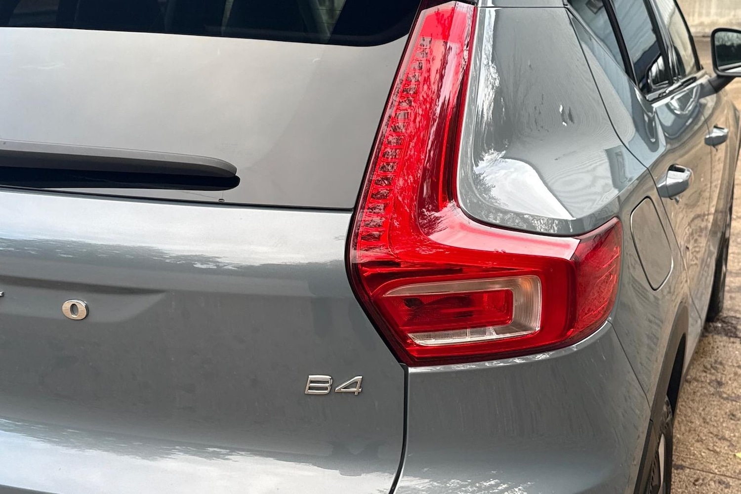 Used Volvo XC40 2022 for sale - 76911224: Photo 37