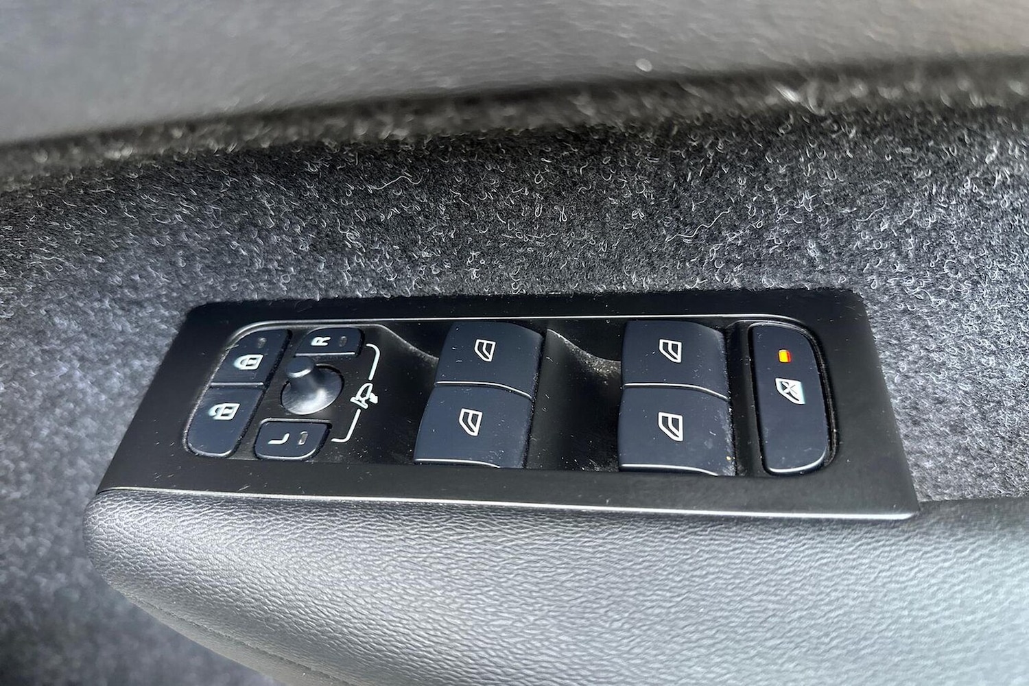 Used Volvo XC40 2020 for sale - 76477327: Photo 21