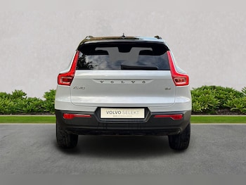 Used Volvo XC40 2020 for sale - 76477327: Photo