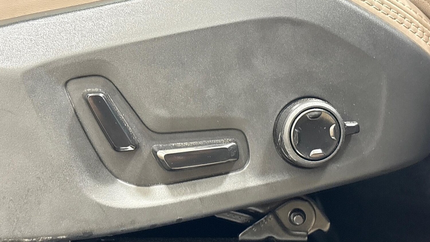 Used Volvo XC90 2025 for sale - 76413921: Photo 27