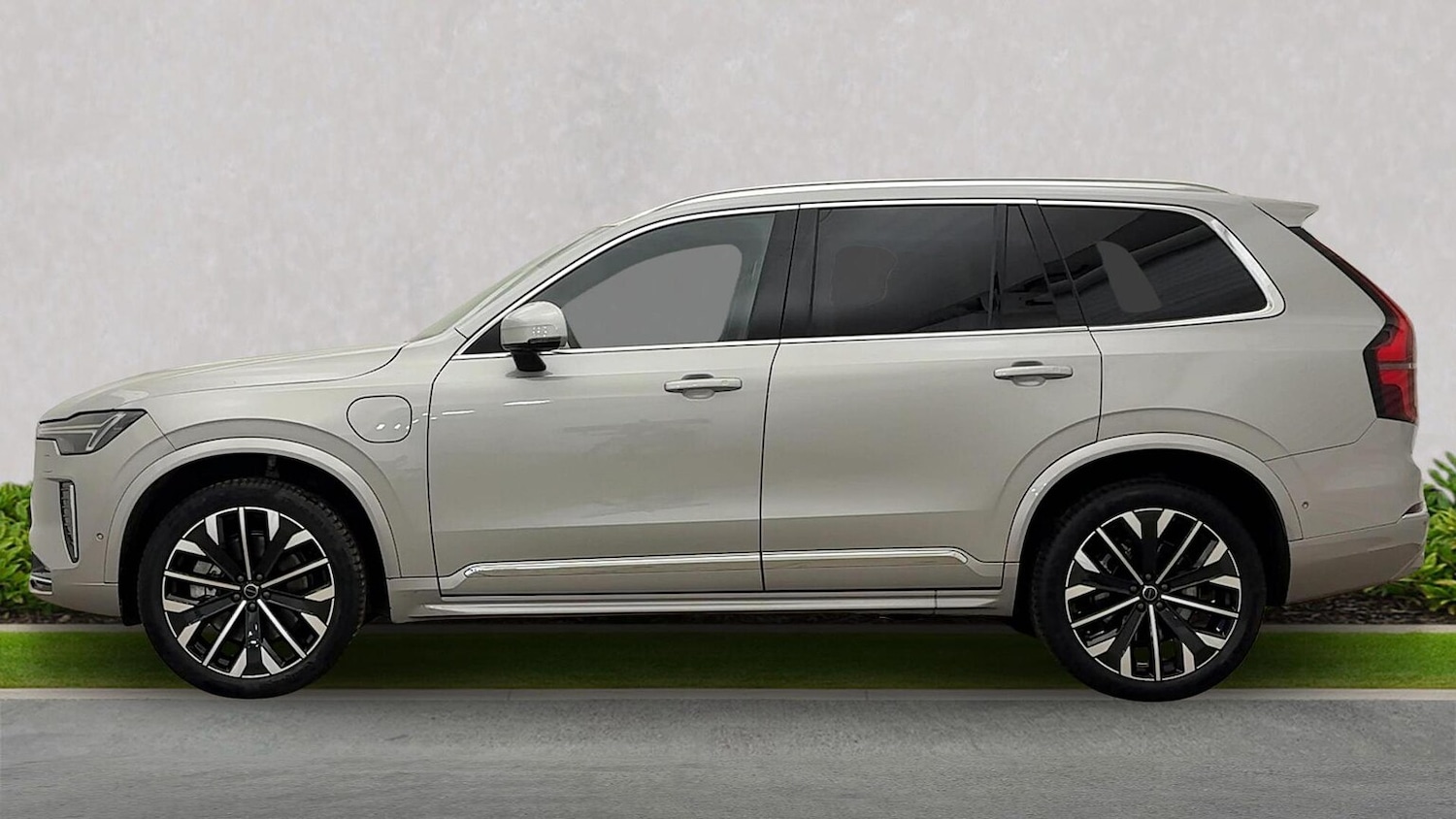 Used Volvo XC90 2025 for sale - 76413921: Photo 5