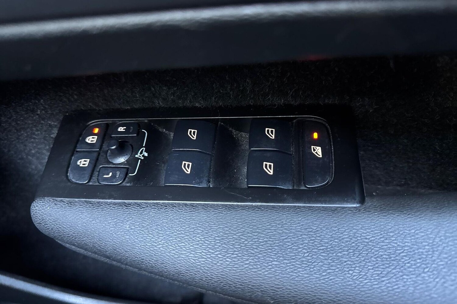 Used Volvo XC40 2021 for sale - 76064417: Photo 21