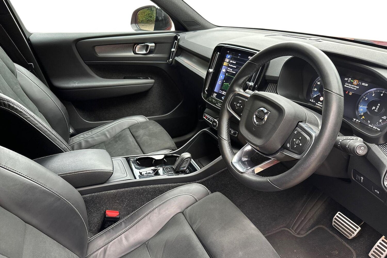 Used Volvo XC40 2022 for sale - 76231682: Photo 15