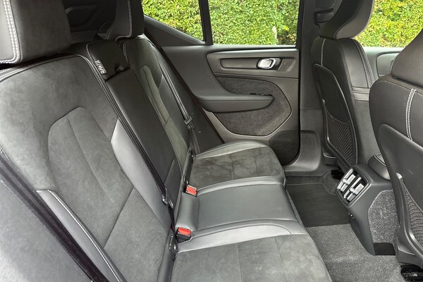 Used Volvo XC40 2022 for sale - 76231682: Photo 16