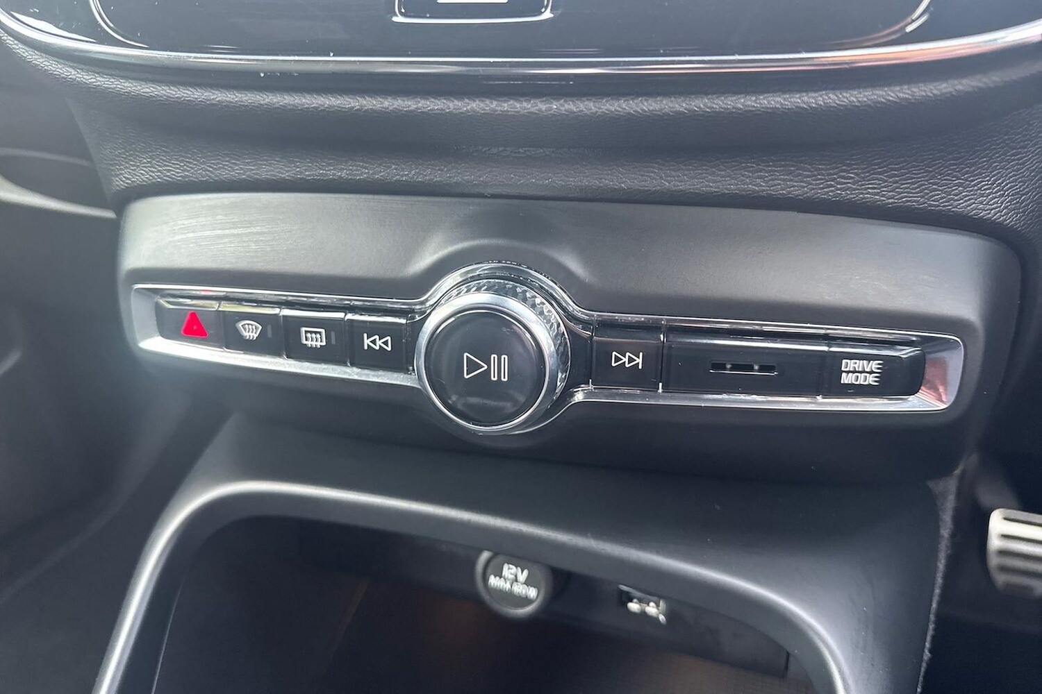 Used Volvo XC40 2021 for sale - 76064390: Photo 12