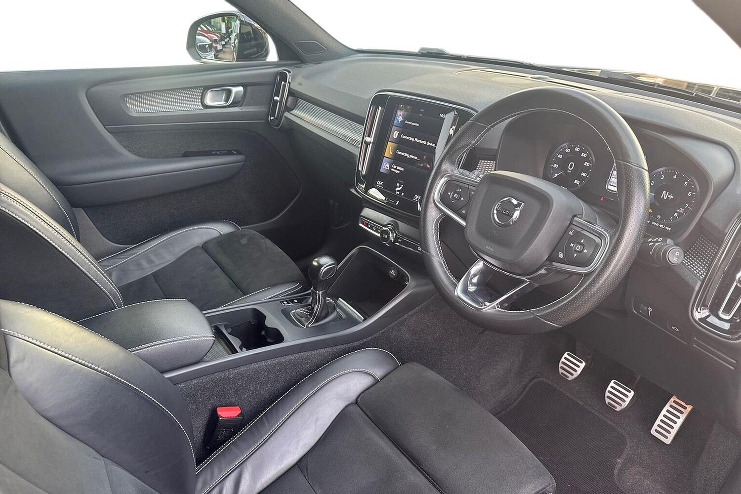 Used Volvo XC40 2021 for sale - 76064390: Photo 15