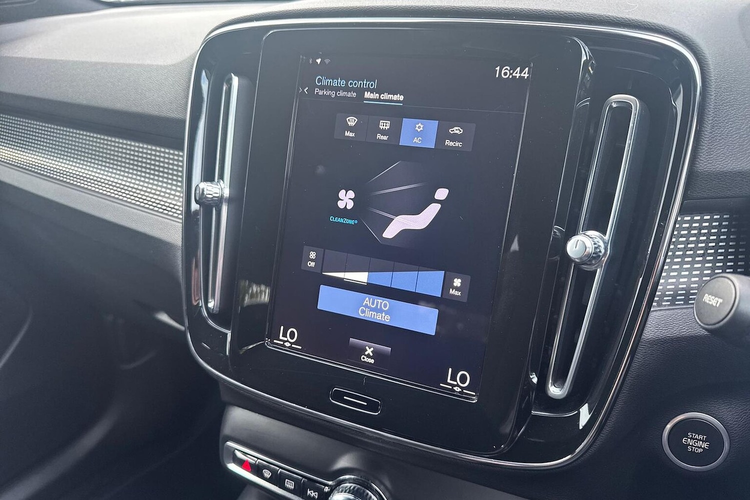 Used Volvo XC40 2021 for sale - 76064390: Photo 23