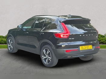 Used Volvo XC40 2021 for sale - 76064390: Photo 2