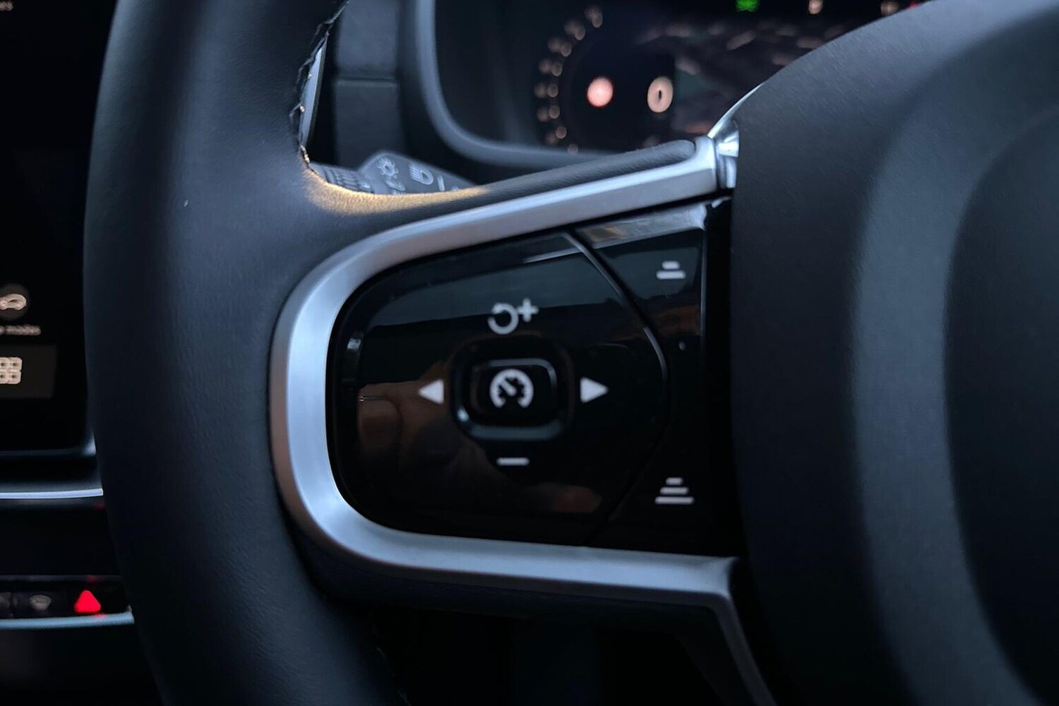 Used Volvo XC90 2025 for sale - 77487341: Photo 27