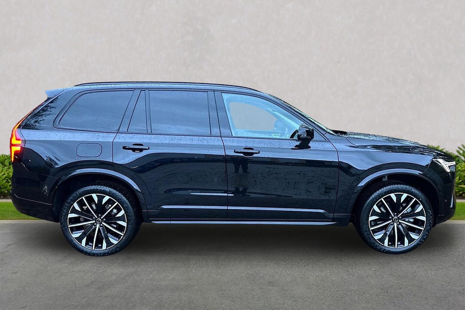 Used Volvo XC90 2025 for sale - 77487341: Photo 3