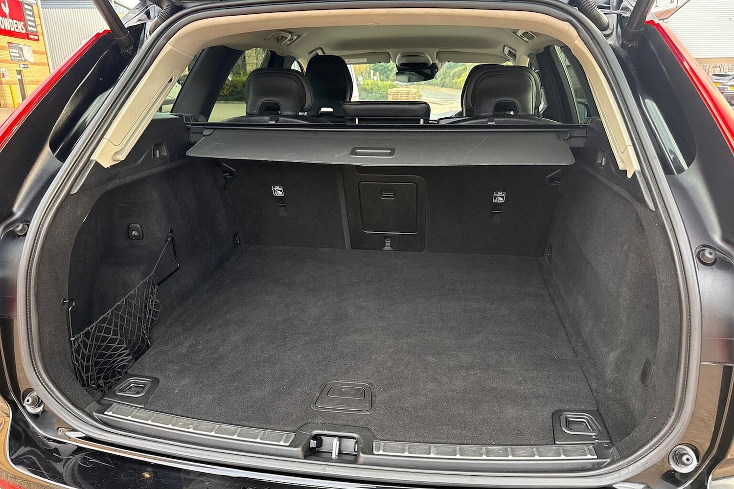 Used Volvo XC60 2018 for sale - 76439794: Photo 17