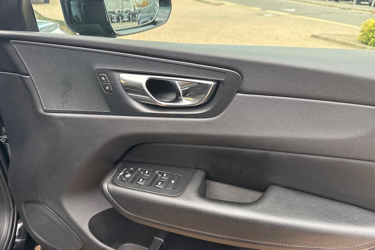 Used Volvo XC60 2018 for sale - 76439794: Photo 21