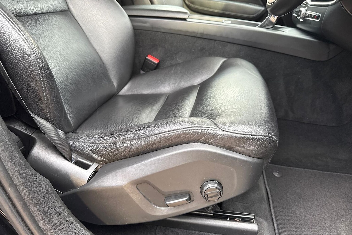 Used Volvo XC60 2018 for sale - 76439794: Photo 30