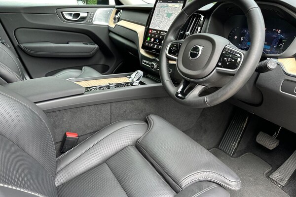 Used Volvo XC60 2025 for sale - 75512947: Photo 15