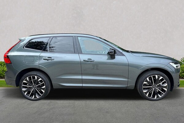 Used Volvo XC60 2025 for sale - 75512947: Photo 3