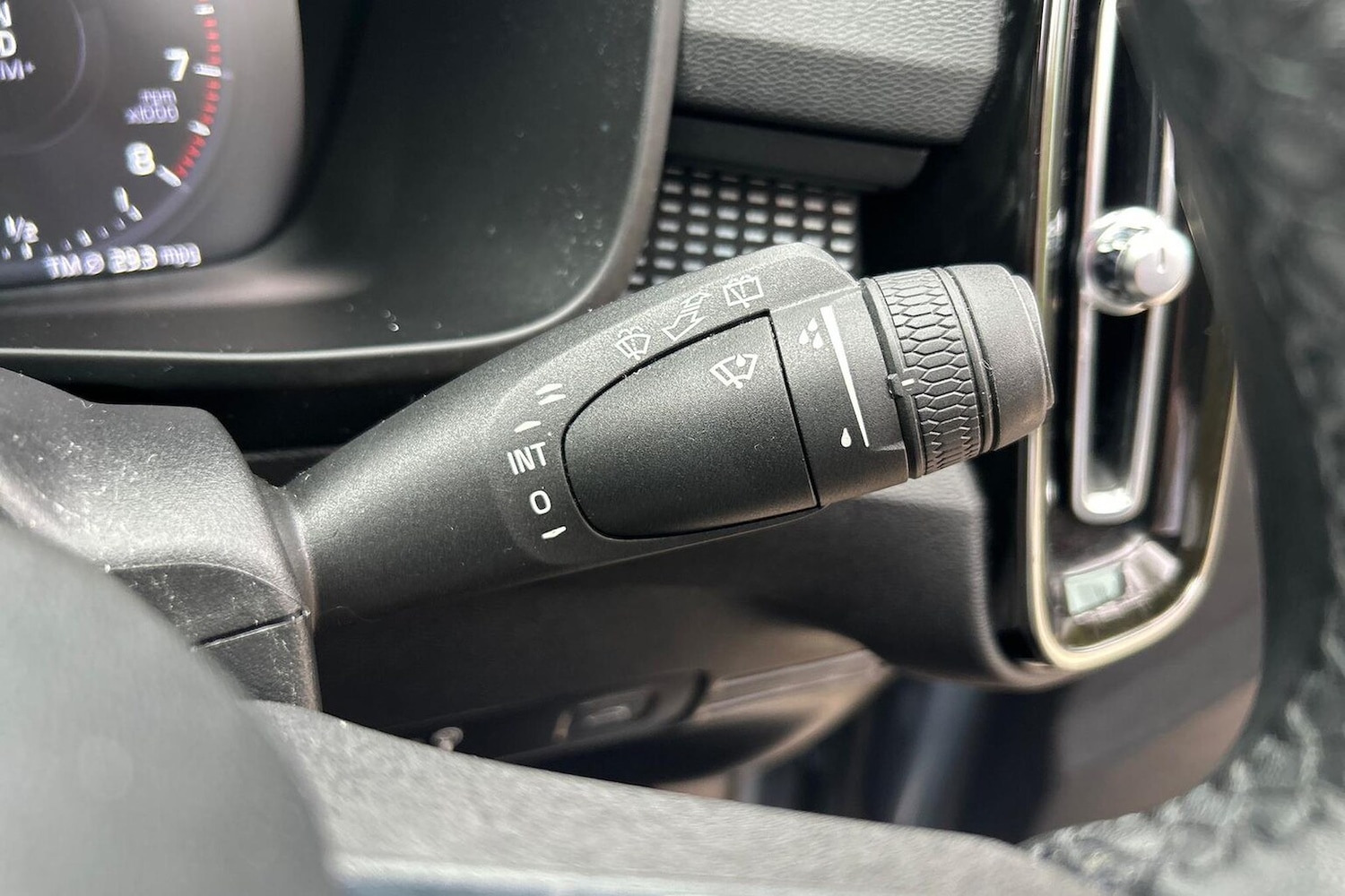 Used Volvo XC40 2022 for sale - 78192735: Photo 31