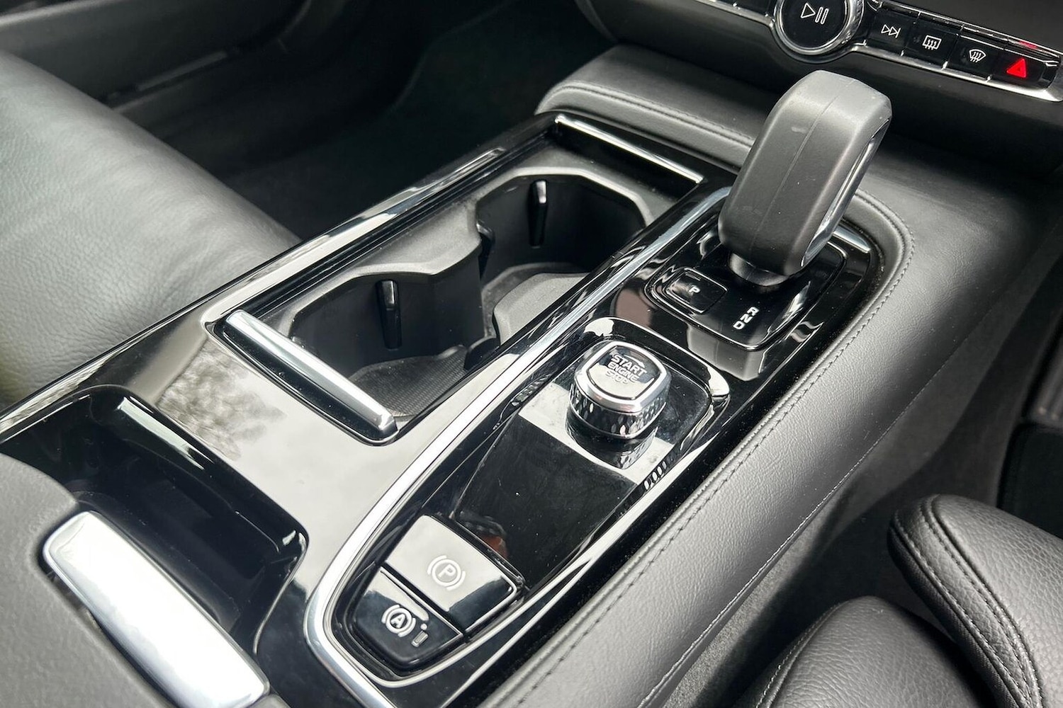 Used Volvo V90 2025 for sale - 77896290: Photo 13