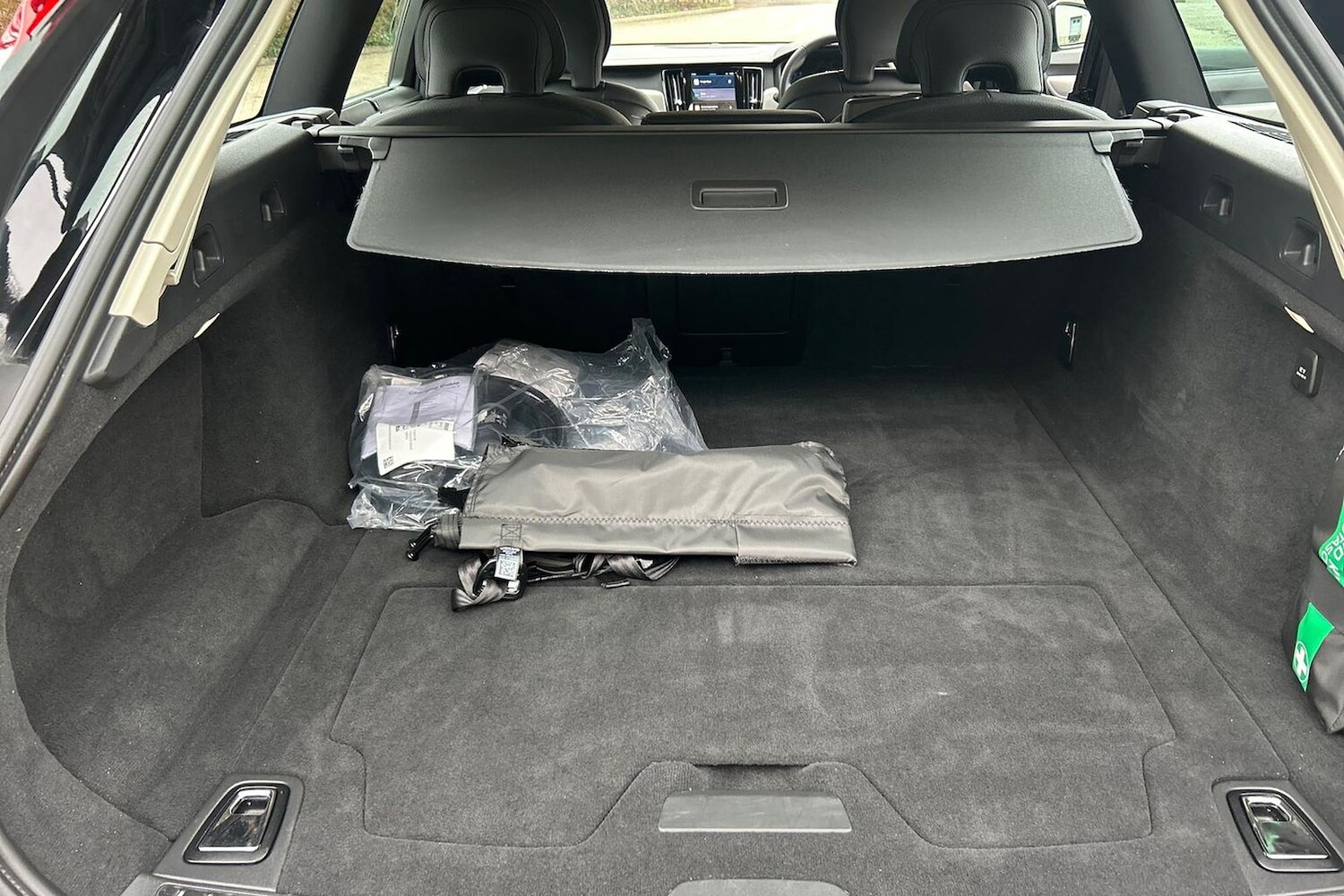 Used Volvo V90 2025 for sale - 77896290: Photo 17