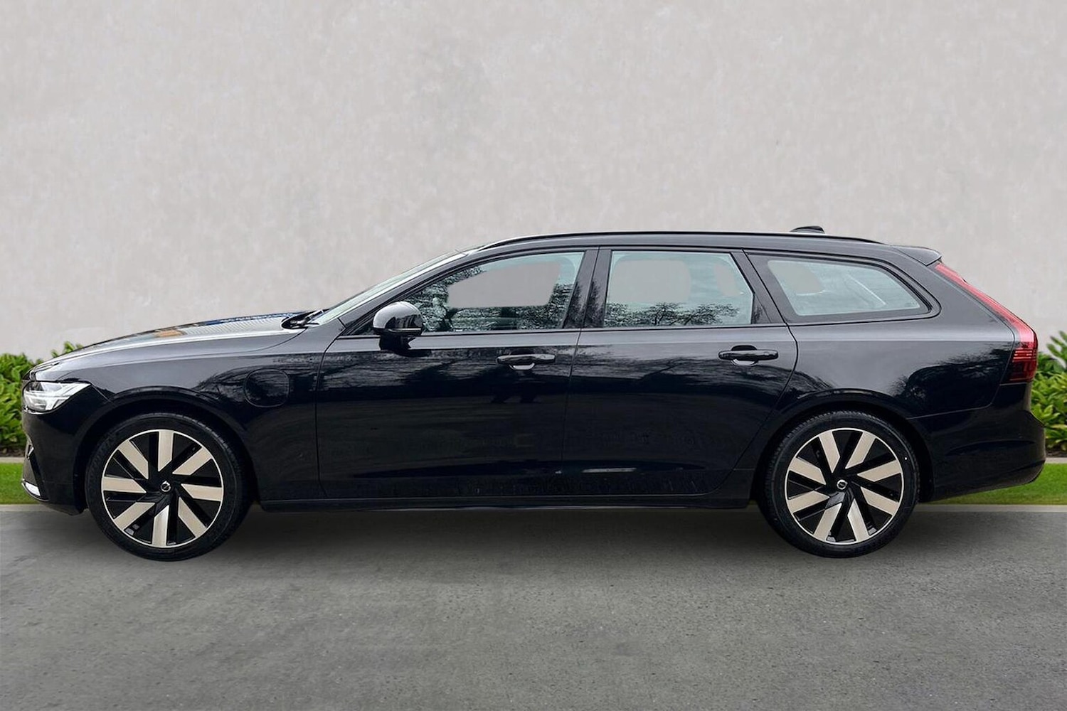 Used Volvo V90 2025 for sale - 77896290: Photo 19