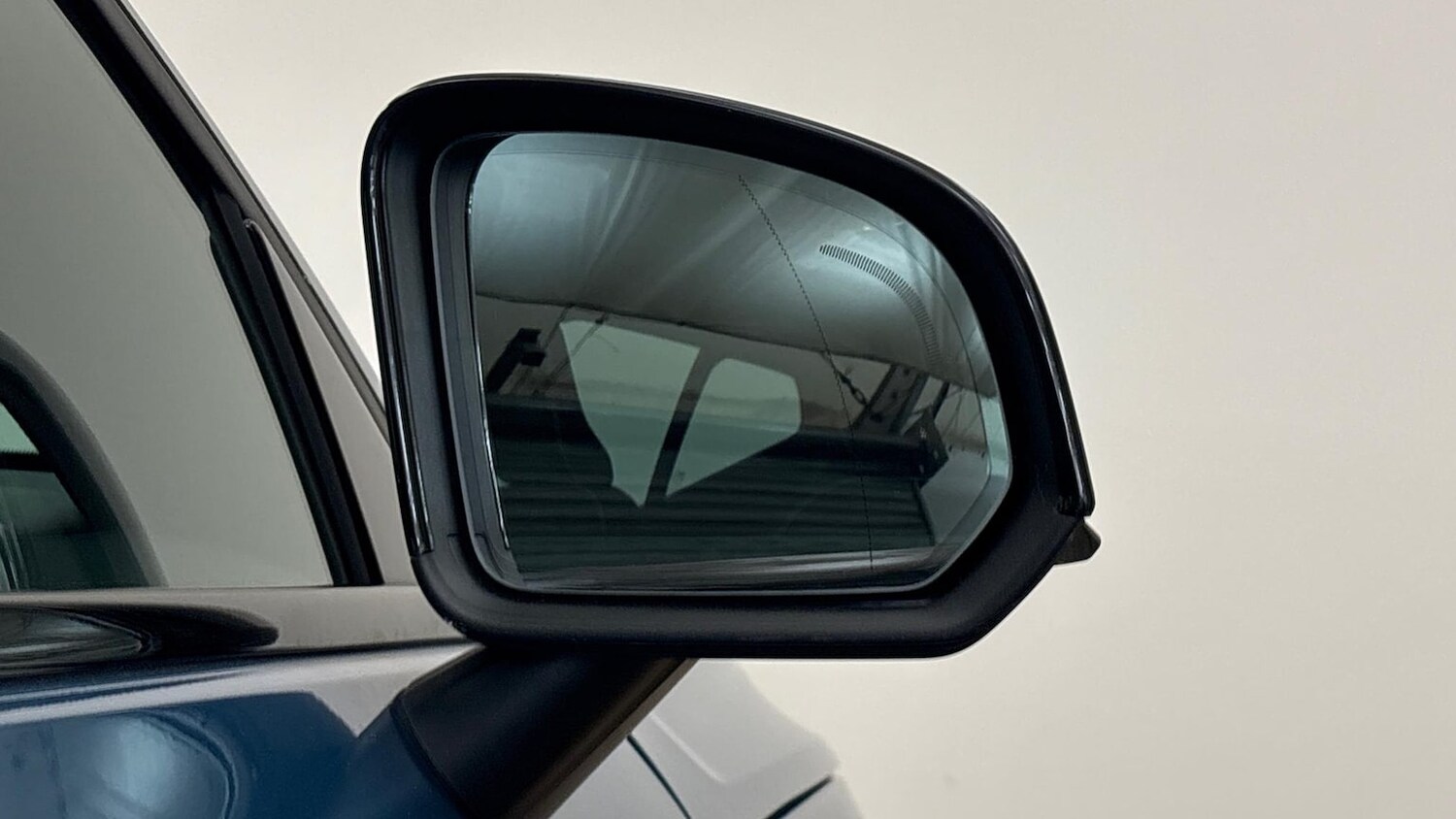 Used Volvo XC40 2024 for sale - 76064426: Photo 16