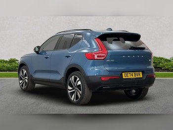 Used Volvo XC40 2024 for sale - 76064426: Photo 2