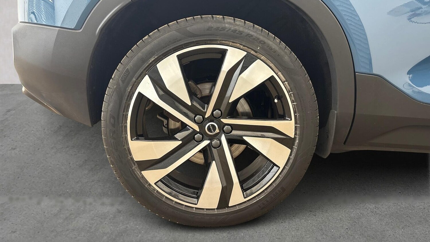 Used Volvo XC40 2024 for sale - 76064426: Photo 6