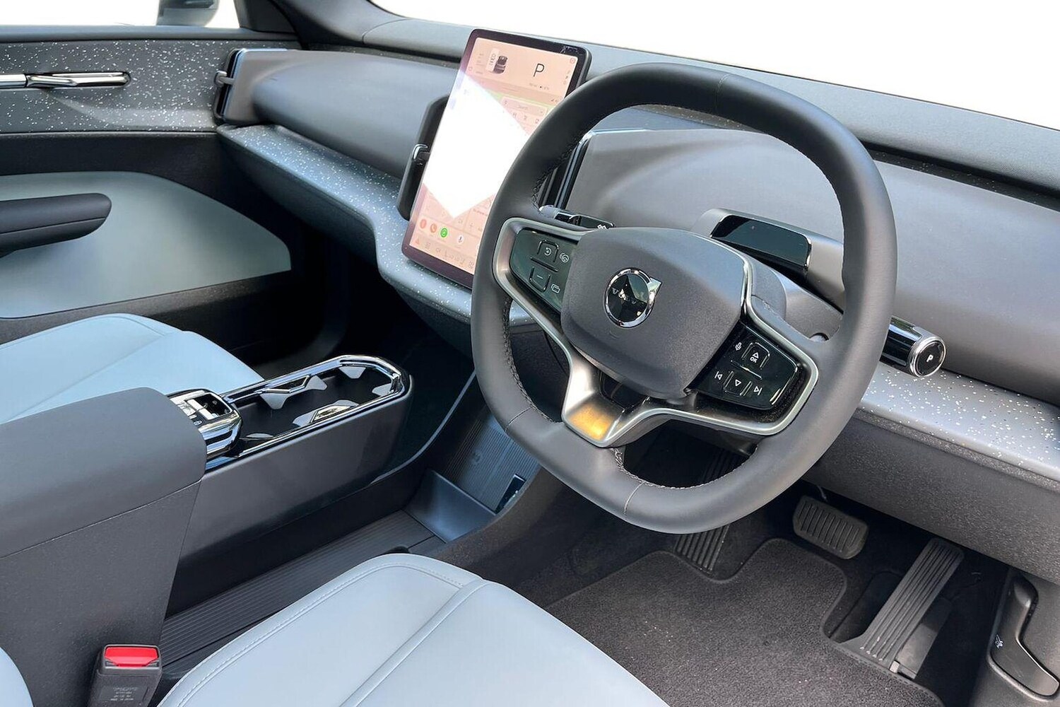 Used Volvo EX30 2025 for sale - 76628168: Photo 15