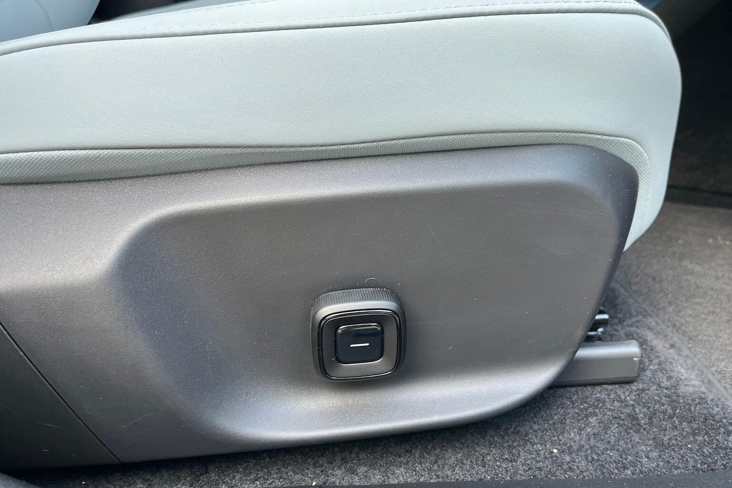 Used Volvo EX30 2025 for sale - 76628168: Photo 30