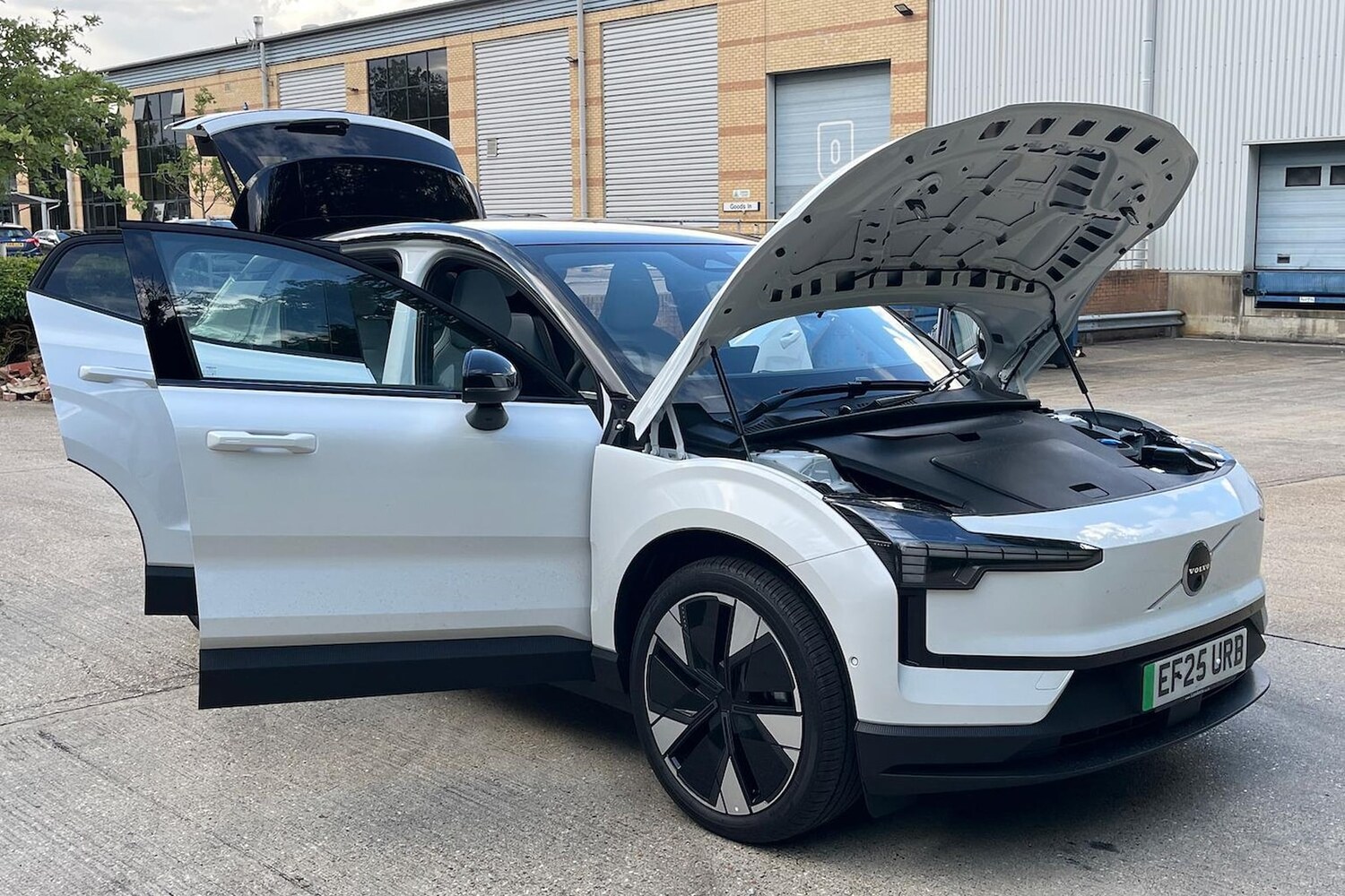 Used Volvo EX30 2025 for sale - 76628168: Photo 40