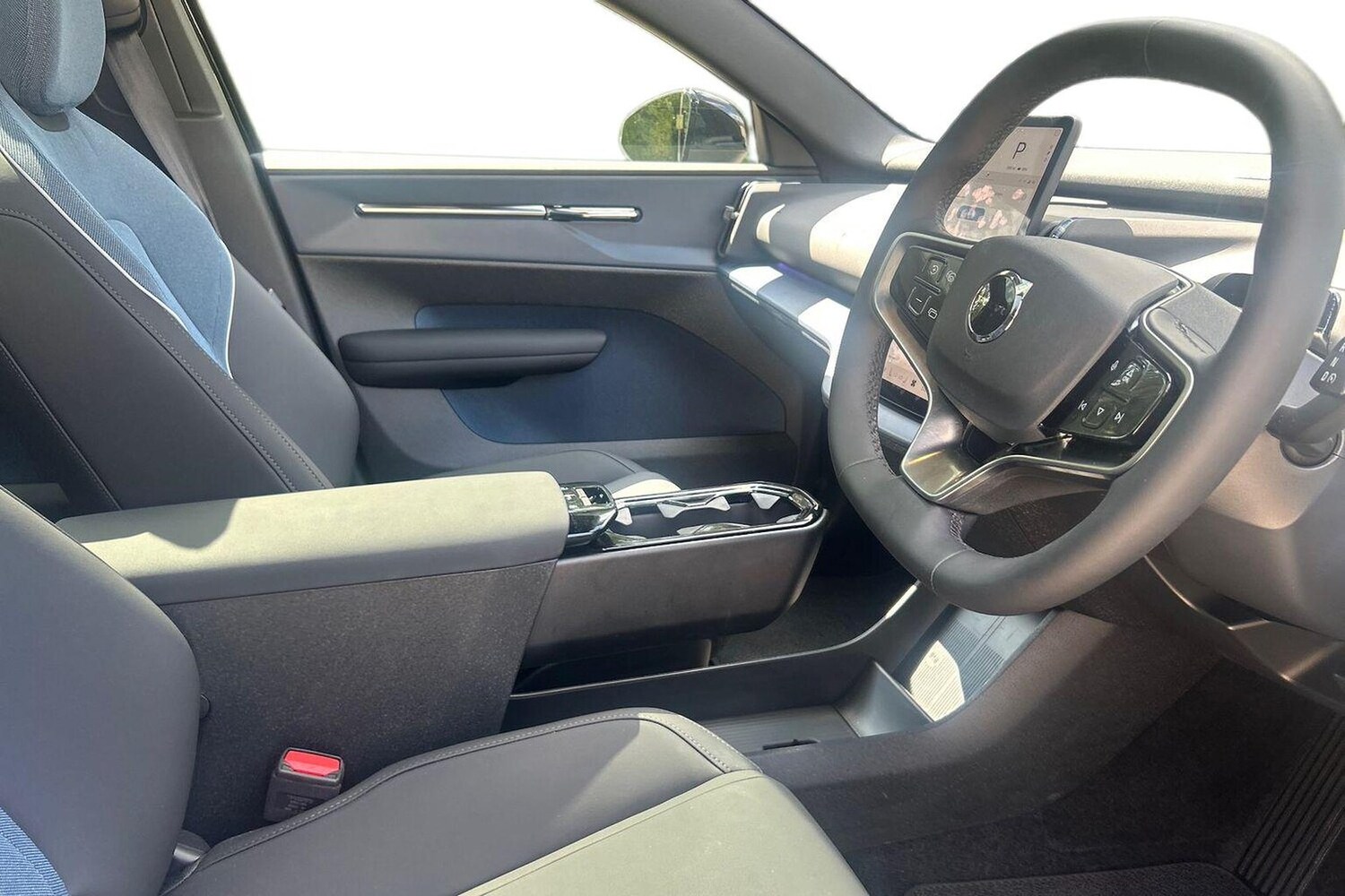 Used Volvo EX30 2025 for sale - 76807518: Photo 15