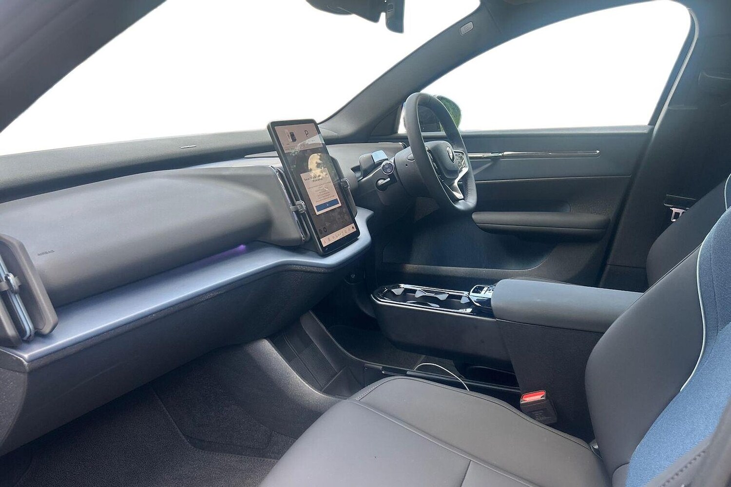 Used Volvo EX30 2025 for sale - 76807518: Photo 7