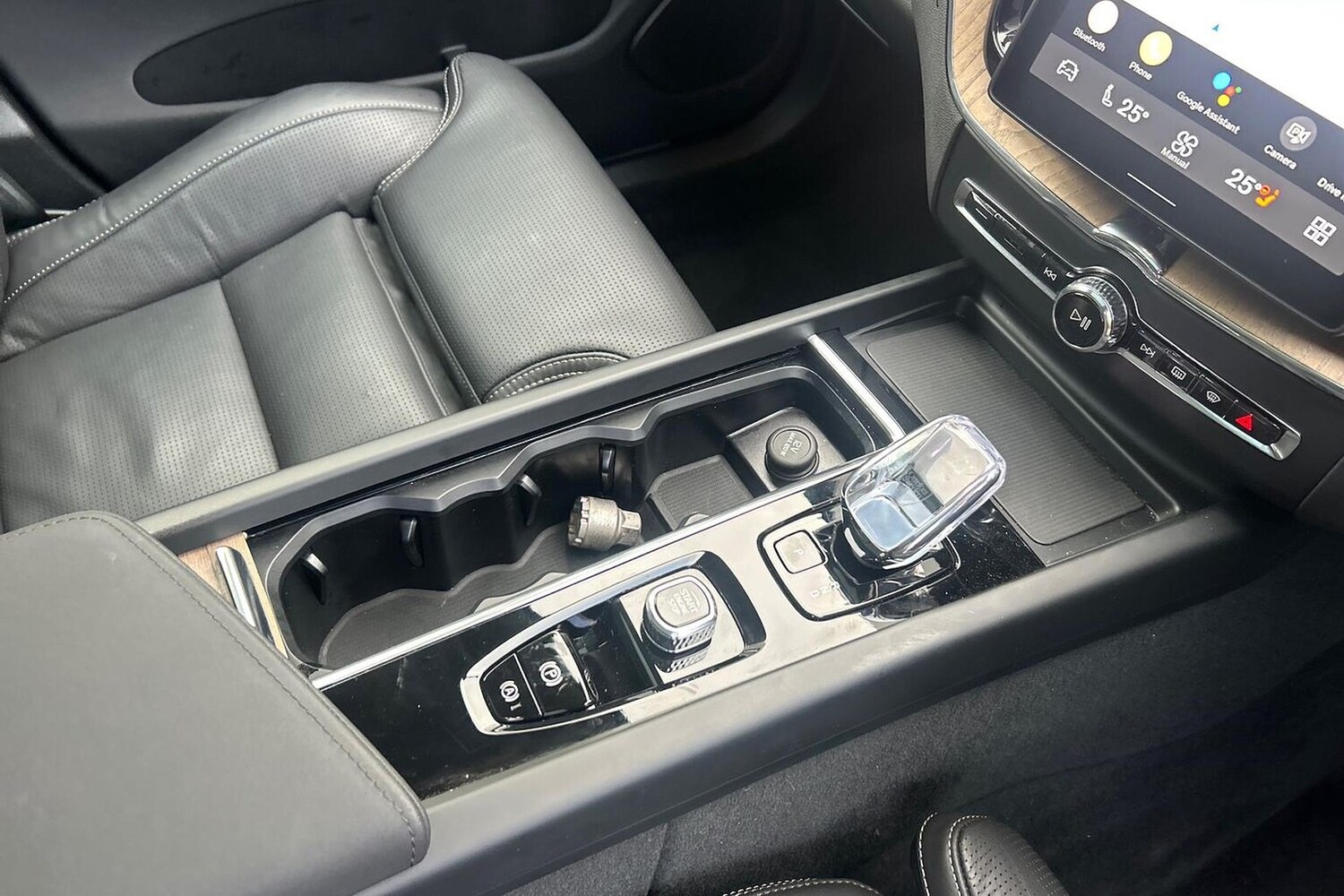 Used Volvo XC60 2025 for sale - 77715400: Photo 13