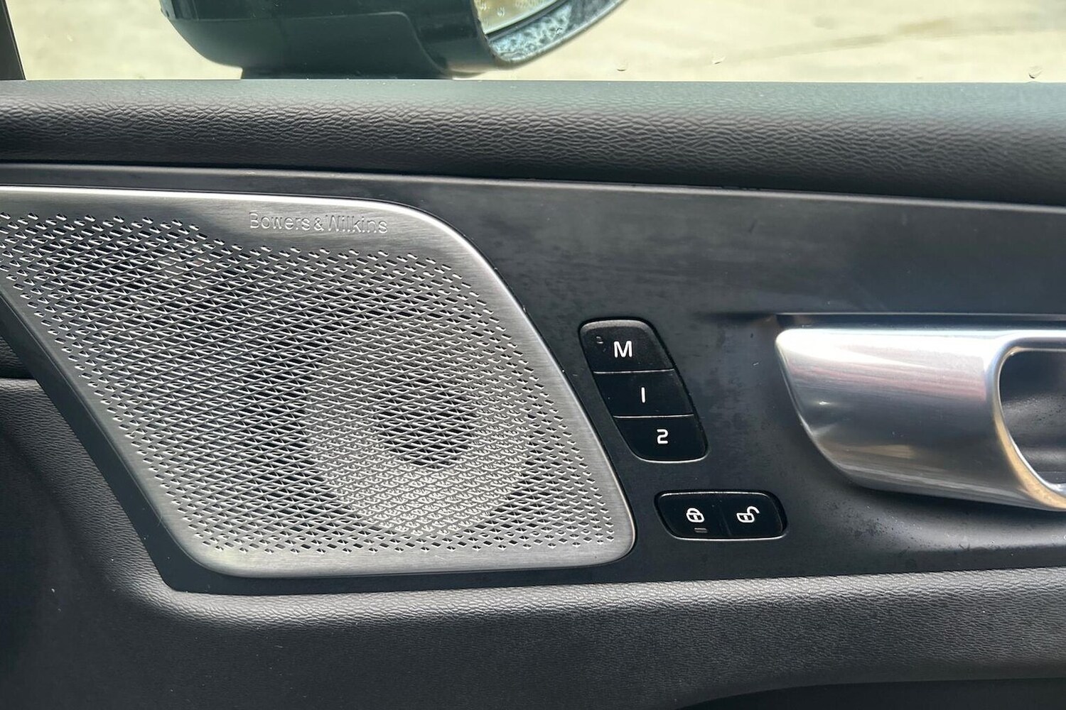 Used Volvo XC60 2025 for sale - 77715400: Photo 31