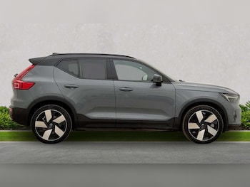 Used Volvo XC40 2023 for sale - 78346126: Photo