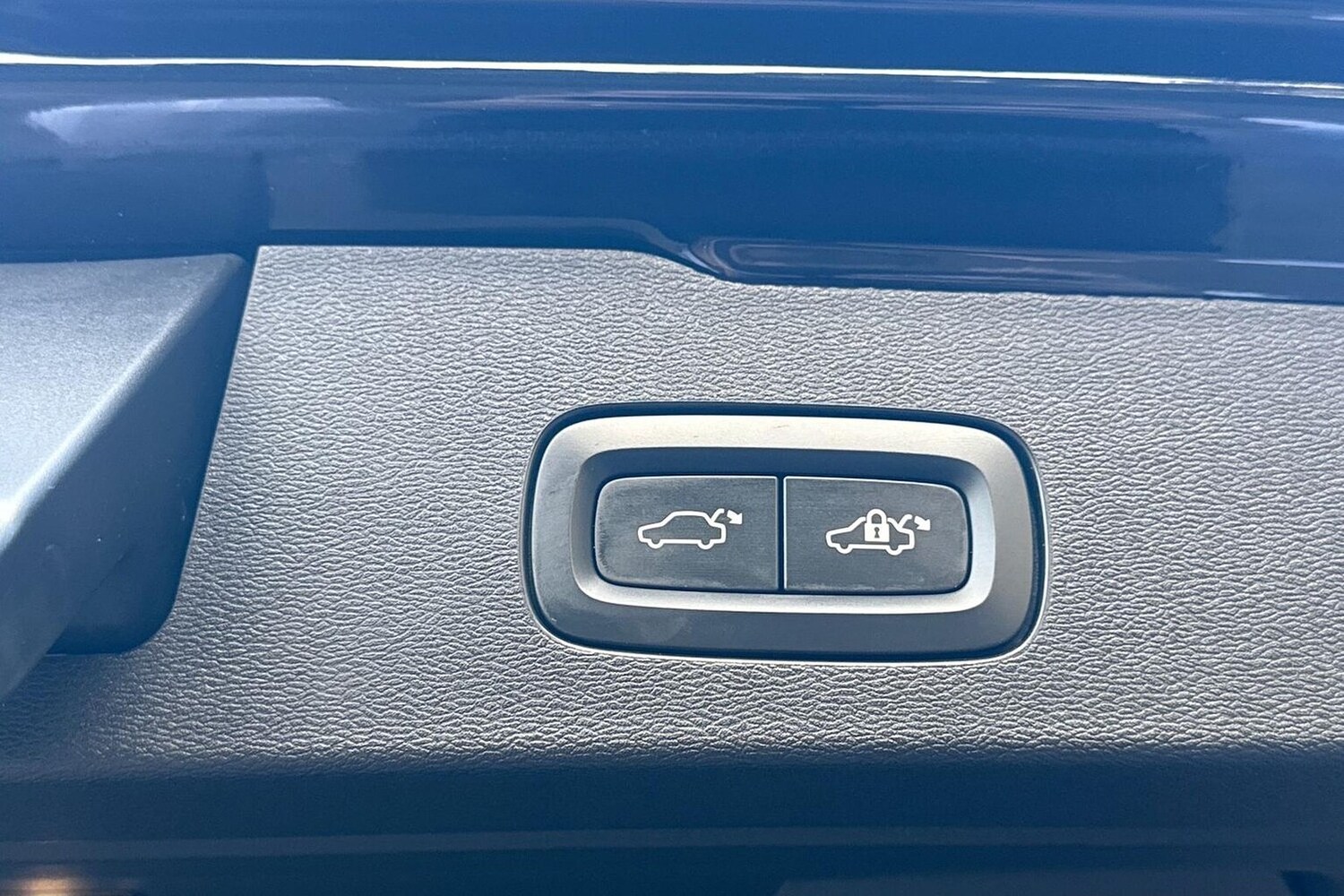 Used Volvo V60 2022 for sale - 76589160: Photo 36