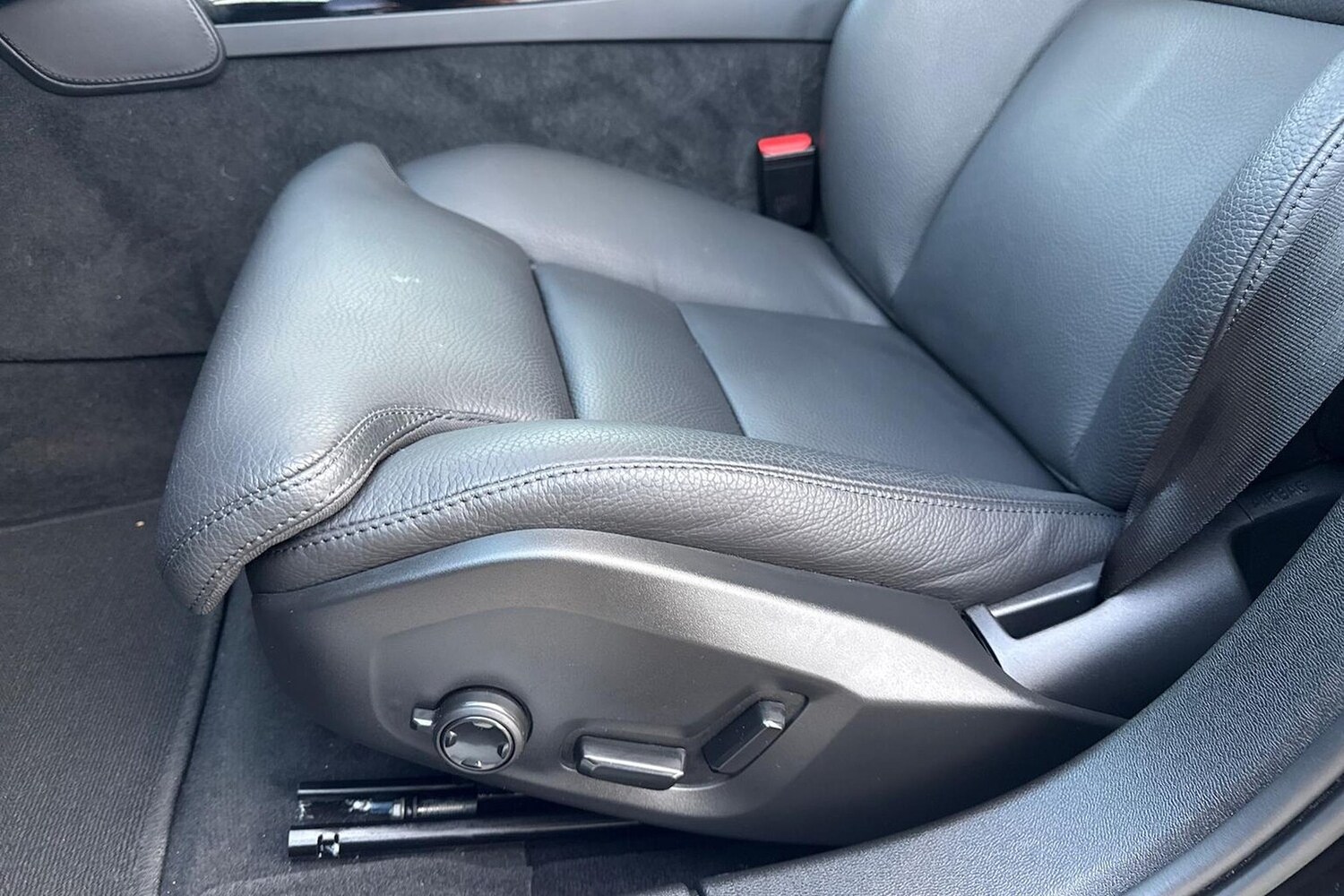 Used Volvo V60 2022 for sale - 76589160: Photo 37