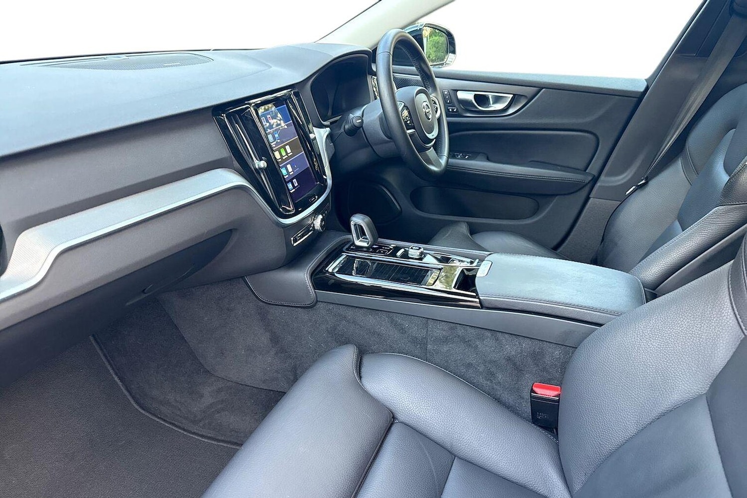 Used Volvo V60 2022 for sale - 76589160: Photo 7