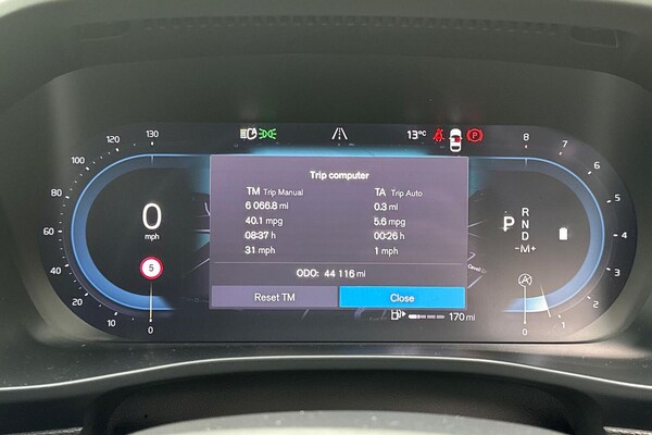 Used Volvo XC40 2023 for sale - 76313882: Photo 10