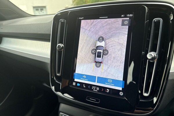 Used Volvo XC40 2023 for sale - 76313882: Photo 23