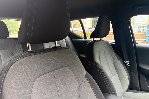 Used Volvo XC40 2023 for sale - 76313882: Photo 25