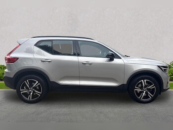 Used Volvo XC40 2023 for sale - 76313882: Photo