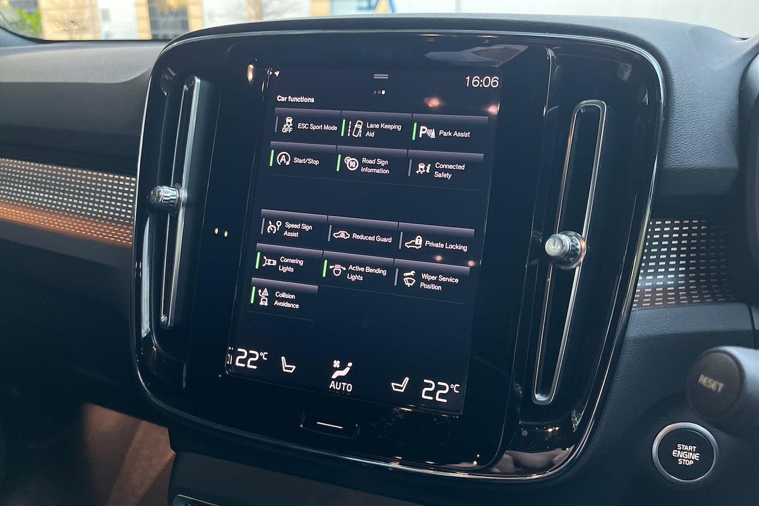 Used Volvo XC40 2020 for sale - 76521018: Photo 26