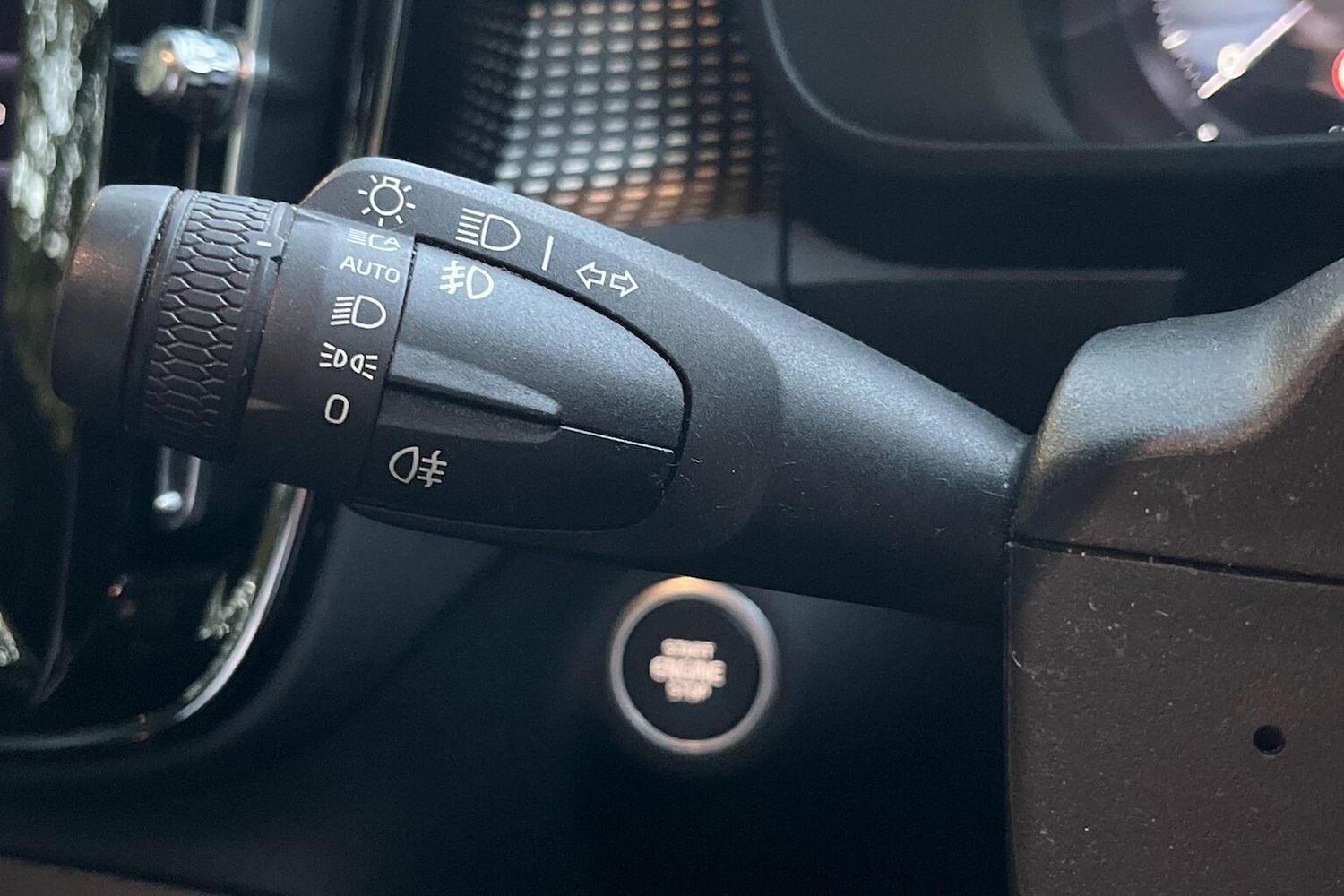 Used Volvo XC40 2020 for sale - 76521018: Photo 30