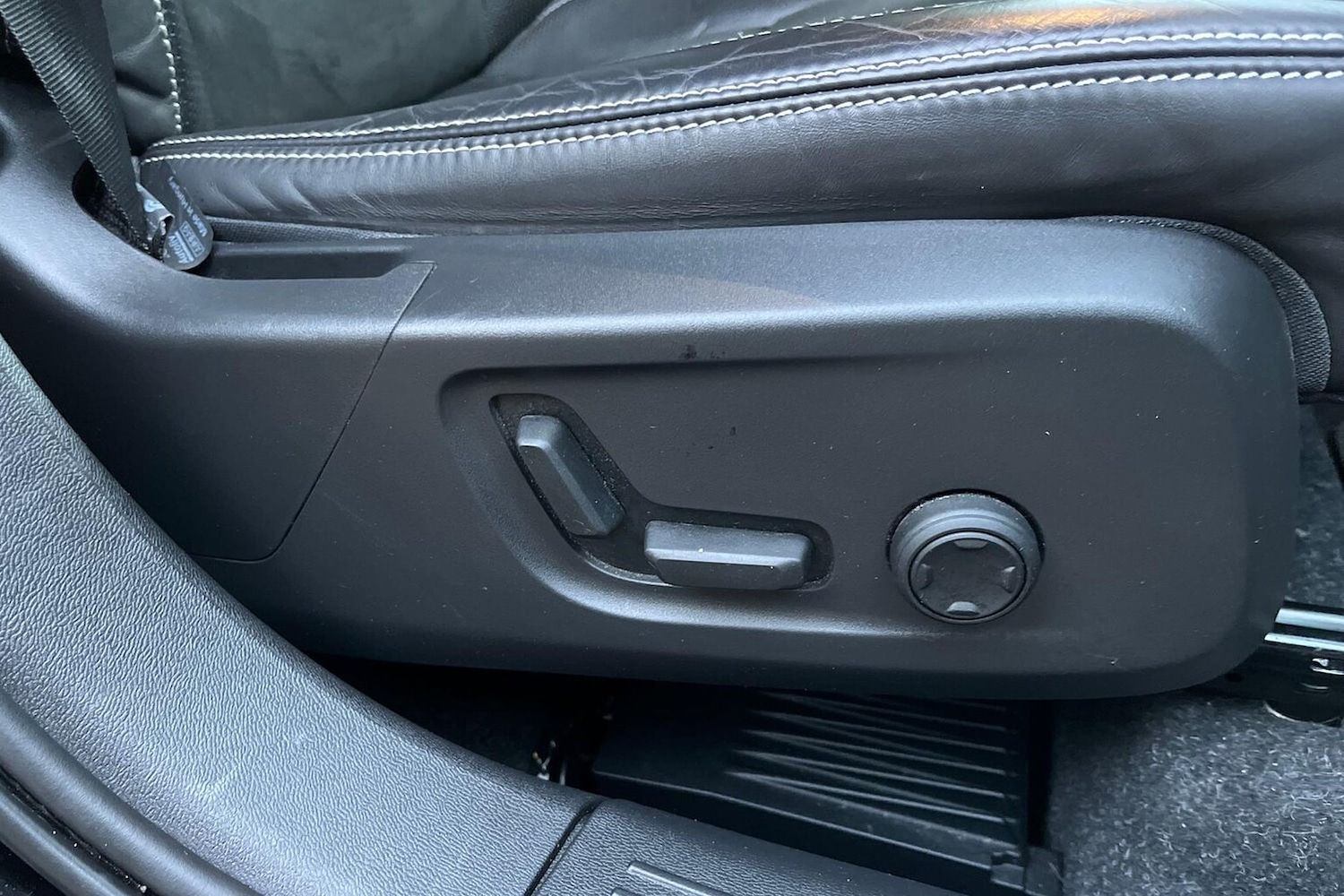 Used Volvo XC40 2020 for sale - 76521018: Photo 31