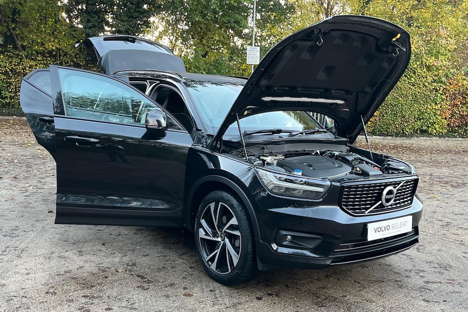 Used Volvo XC40 2020 for sale - 76521018: Photo 41