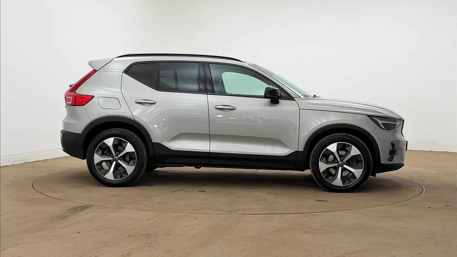 Used Volvo XC40 2023 for sale - 78192915: Photo 19