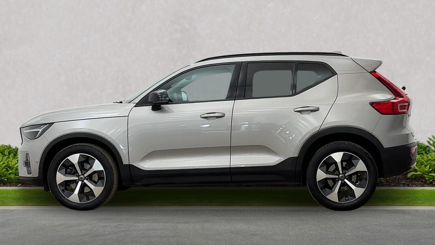 Used Volvo XC40 2023 for sale - 78192915: Photo 5